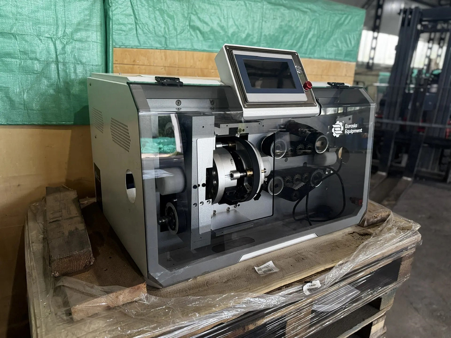 Станок для мерной резки пластиковых трубок EW-1370