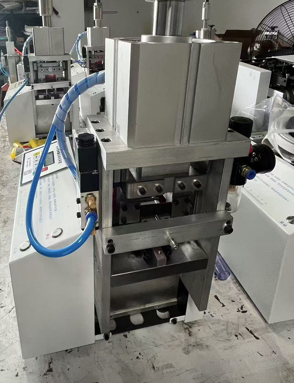 Станок для резки полипропиленовых трубок HSX-63SG